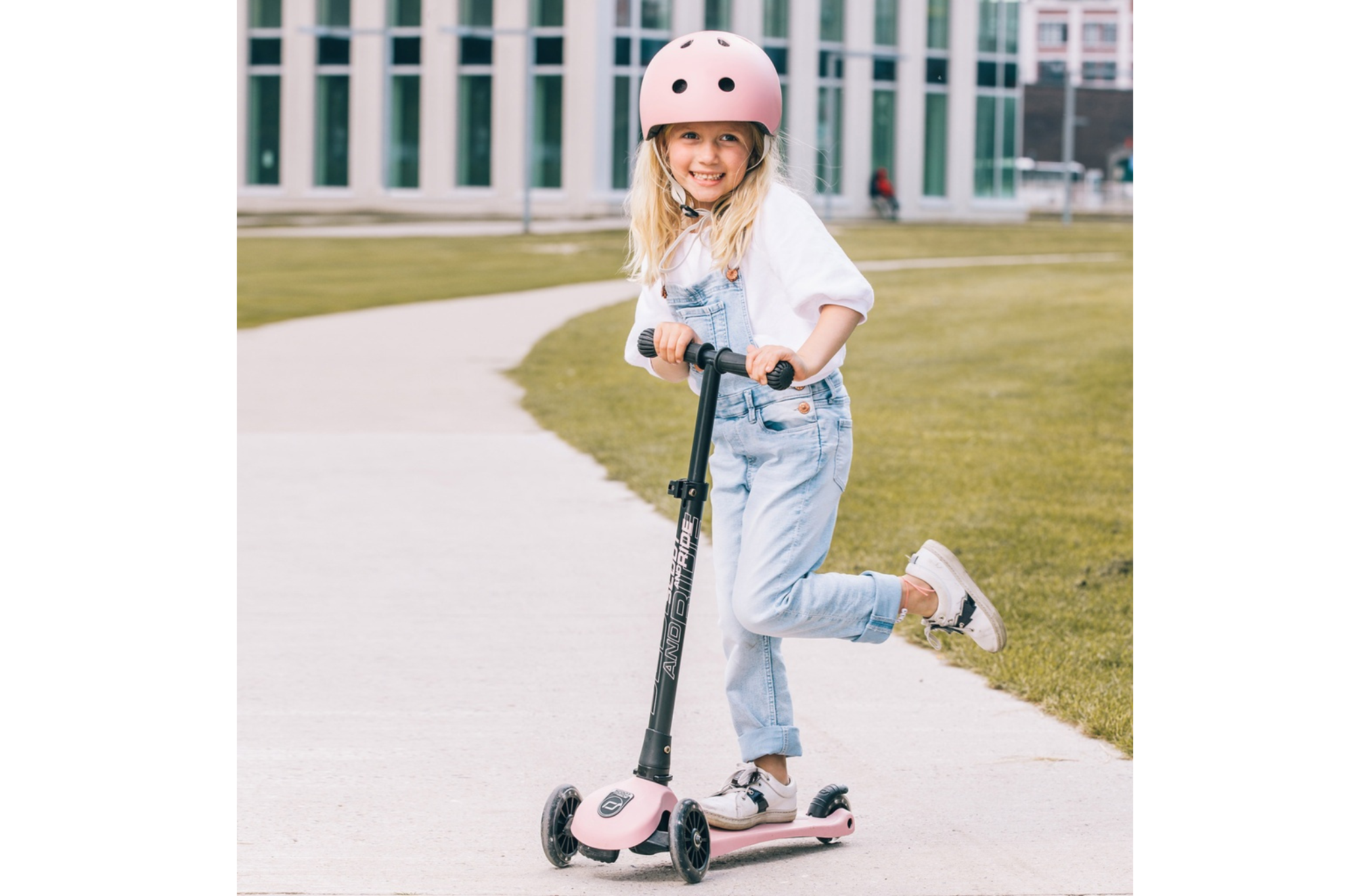 Scoot & Ride Highwaykick 3 LED Kinderroller